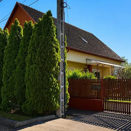Pensionat Szaffi *